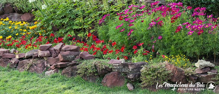 Rivestimenti Esterni e Cura Giardino: Rinnovare Casa Aosta